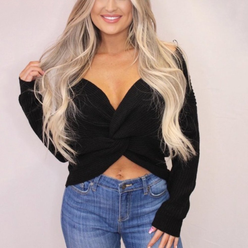 Twist Back Sweater - Picture 4 of 9